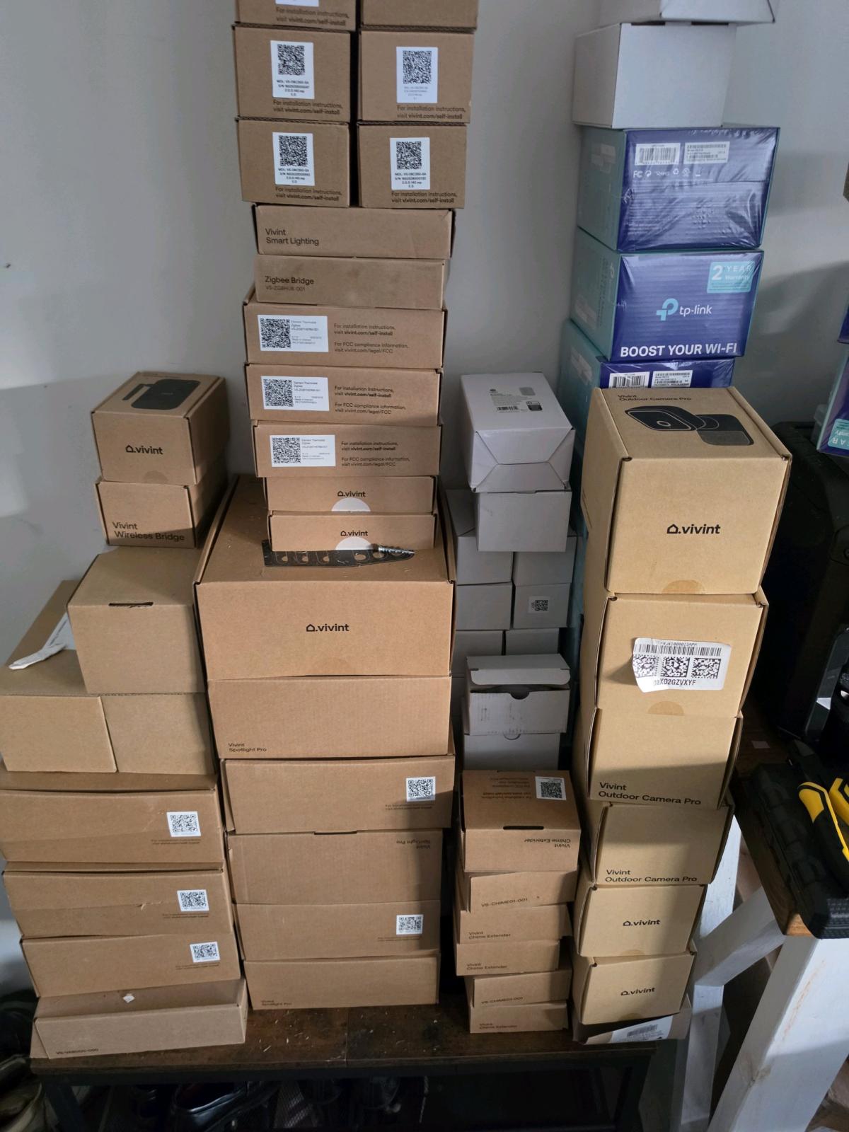 Vivint Security Products - Magnolia, Texas - FleaMarketBay