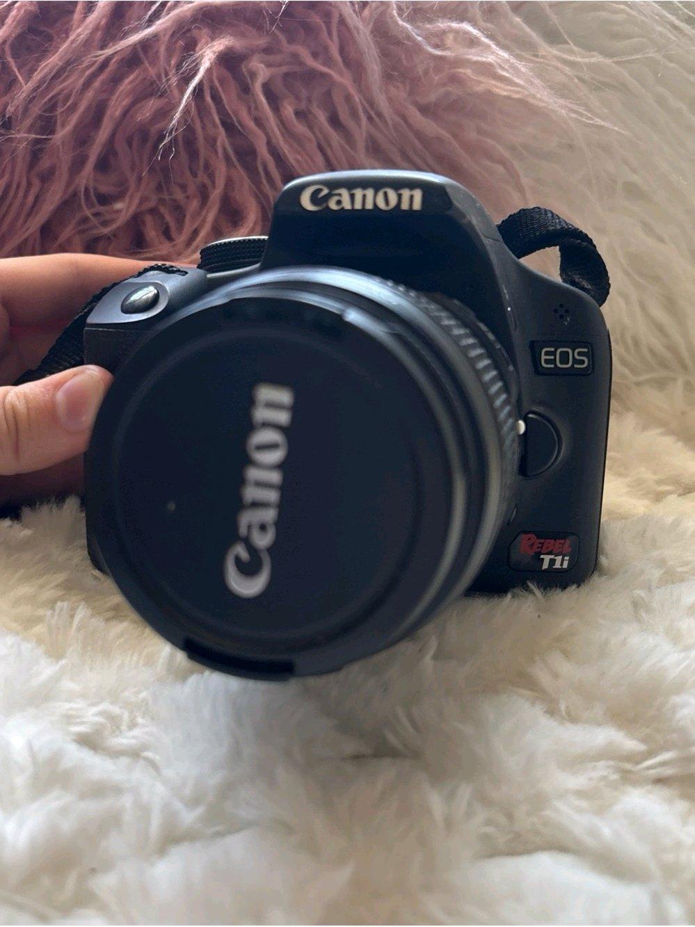 Canon EOS Rebel T1i Black DSLR Camera with Lens - Adams, New York - FleaMarketBay