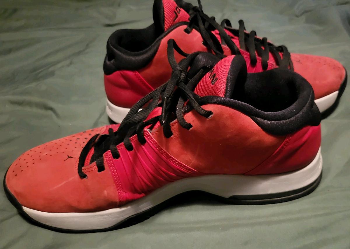 Jordans - Fresno, California - FleaMarketBay