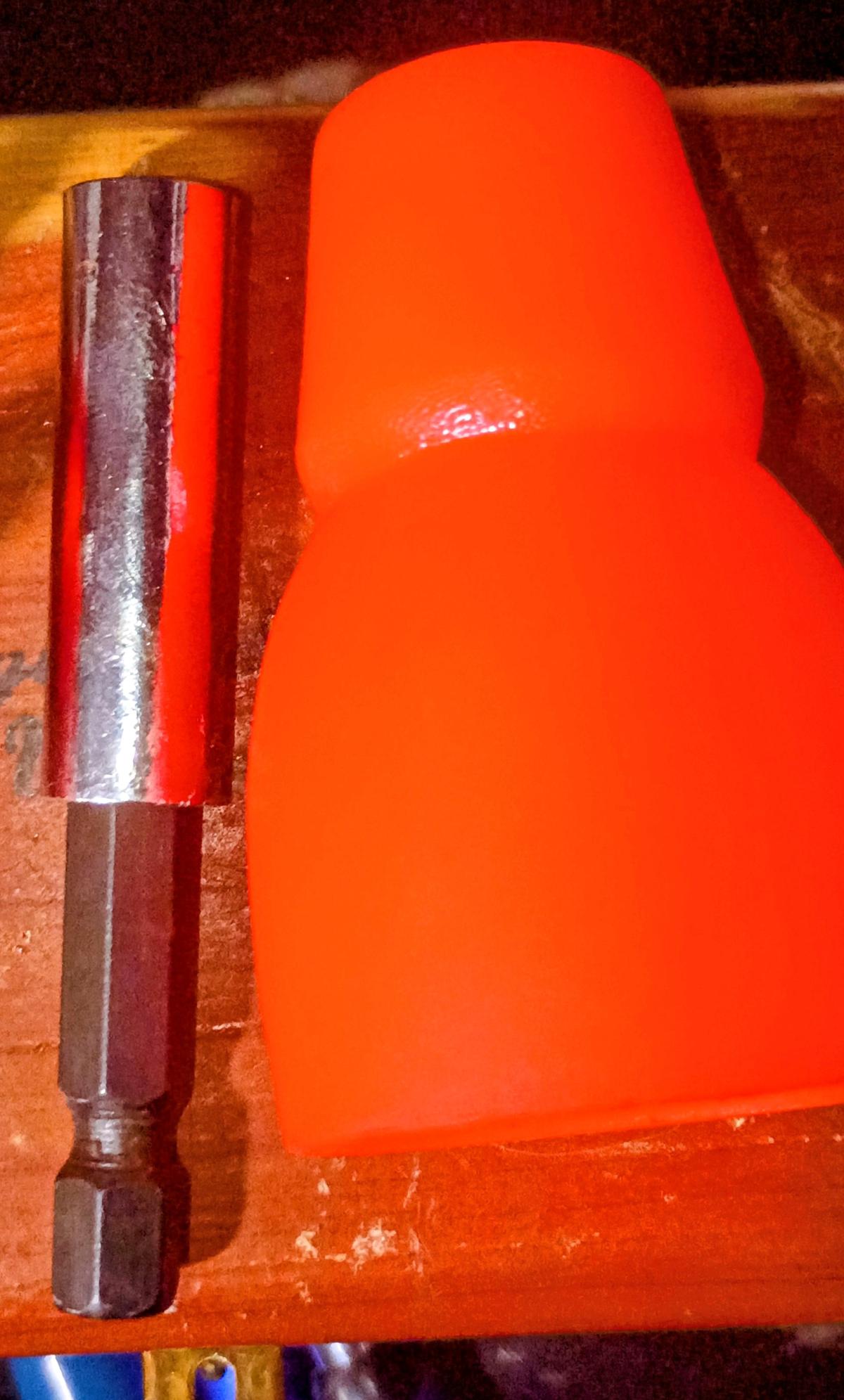 screwdriver with four attachments se - Alliance, Ohio - FleaMarketBay