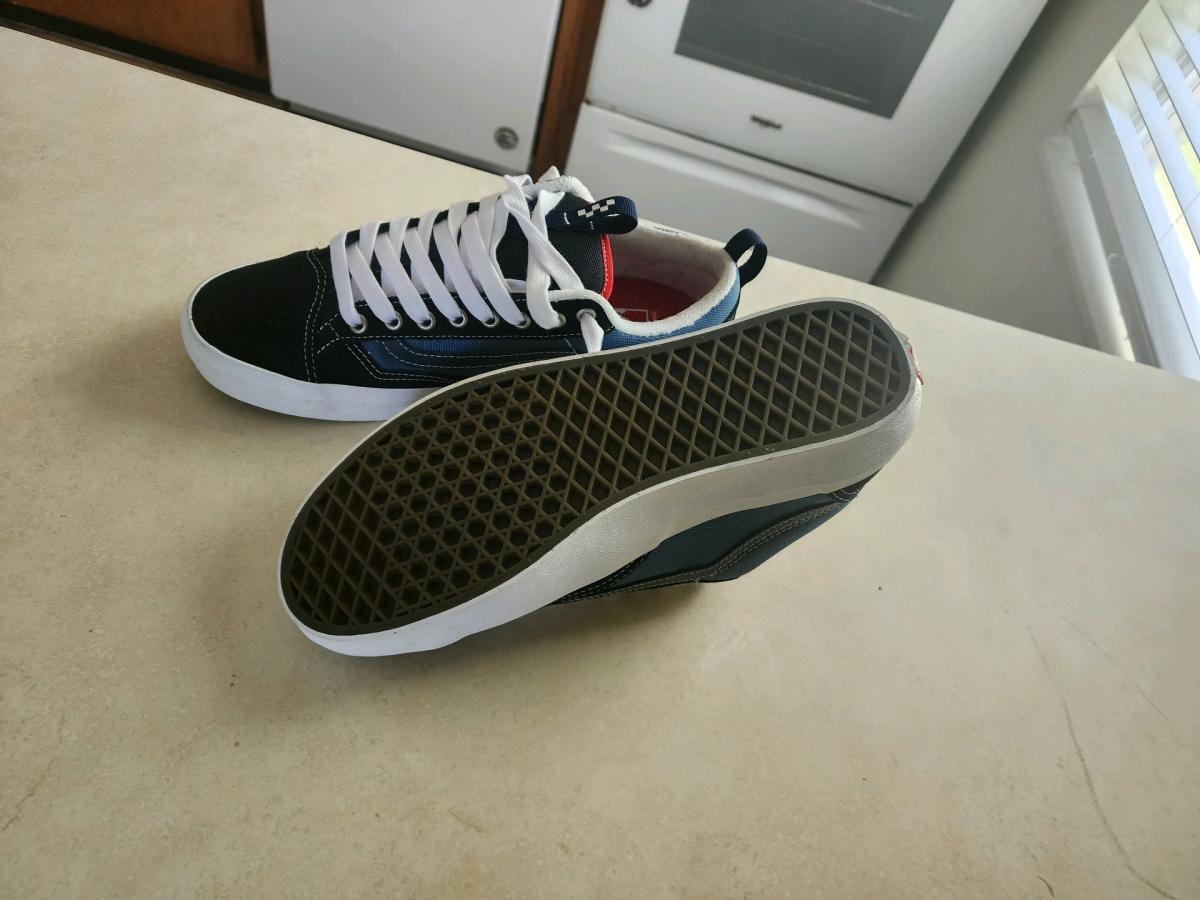 Skate Old School Vans shoes in good condition - Virginia Beach, Virginia - FleaMarketBay