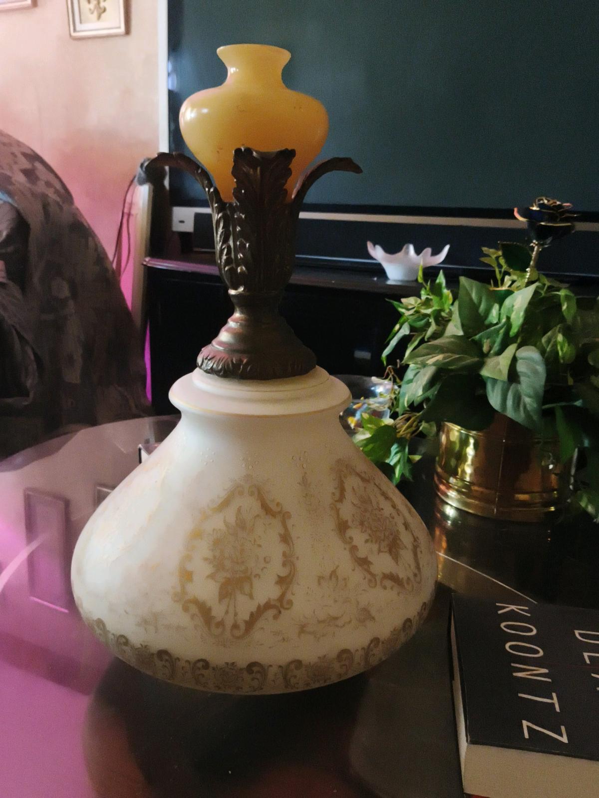 Rare Antique Collection Price Range 1501800  up w rare piece - Tulsa, Oklahoma - FleaMarketBay