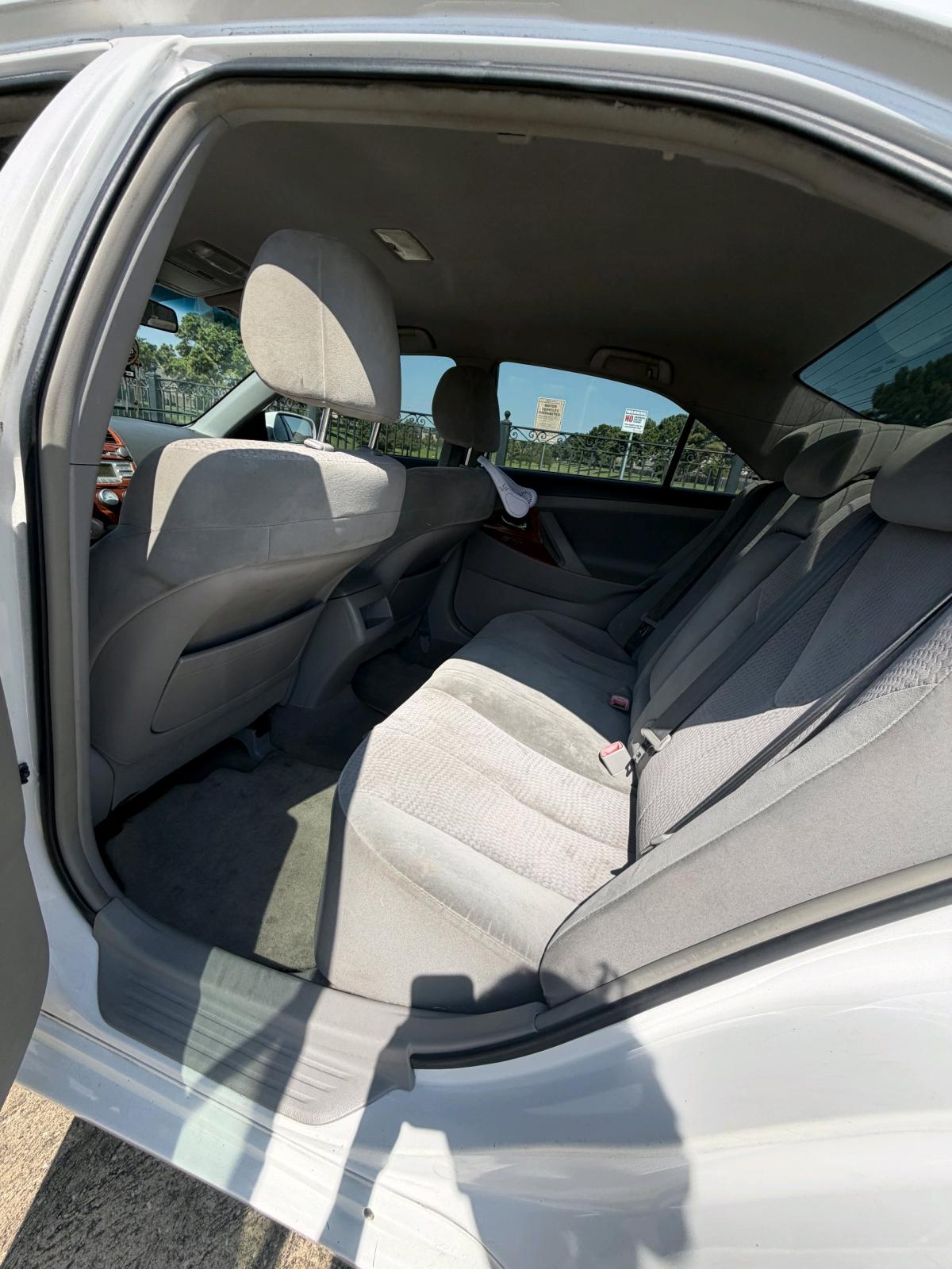 toyota camry 2010 156000 millas 3900 negogociable - Houston, Texas - FleaMarketBay