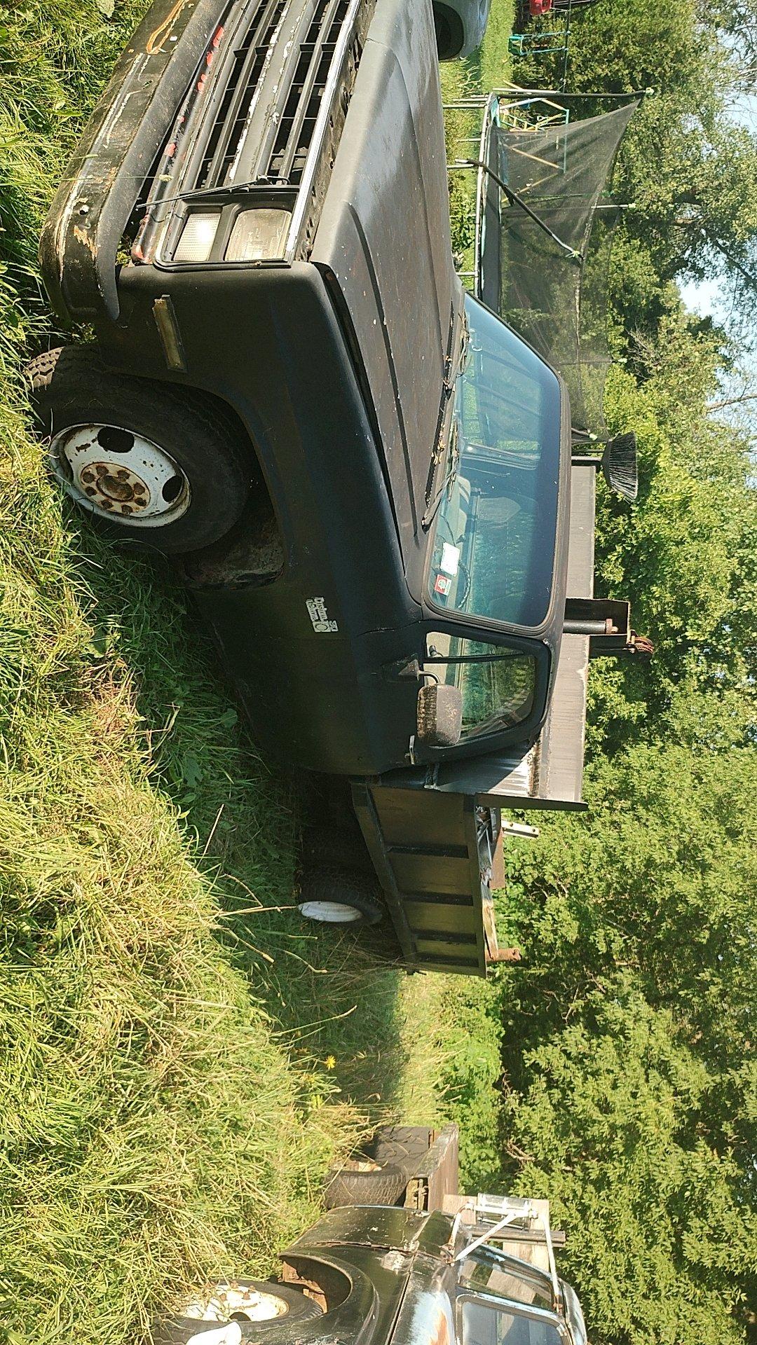 1983 Chevrolet custom deluxe k30 - Fort Covington, New York - FleaMarketBay