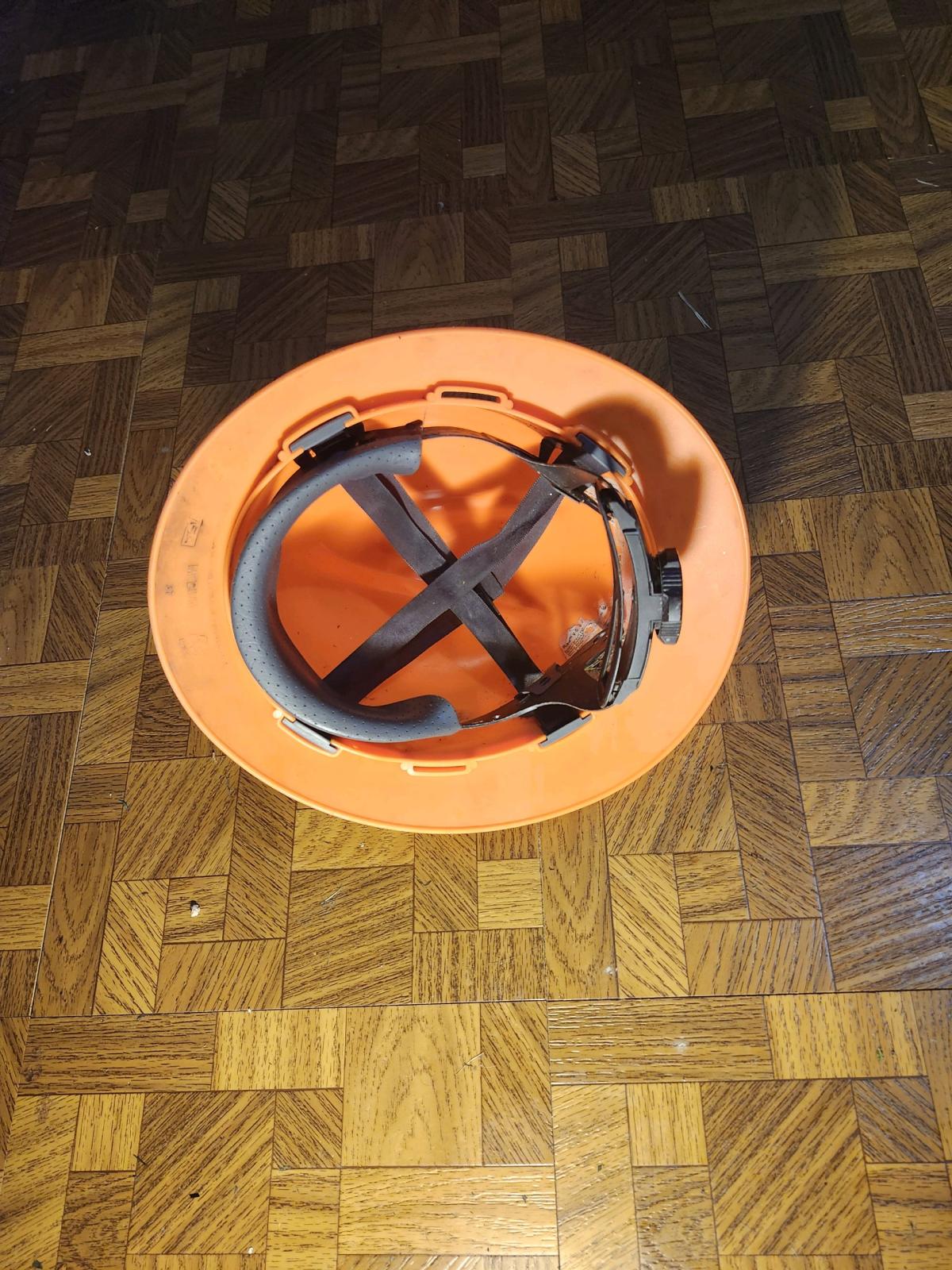 Portwest Full Brim Premier Hard Hat - Jennings, Louisiana - FleaMarketBay