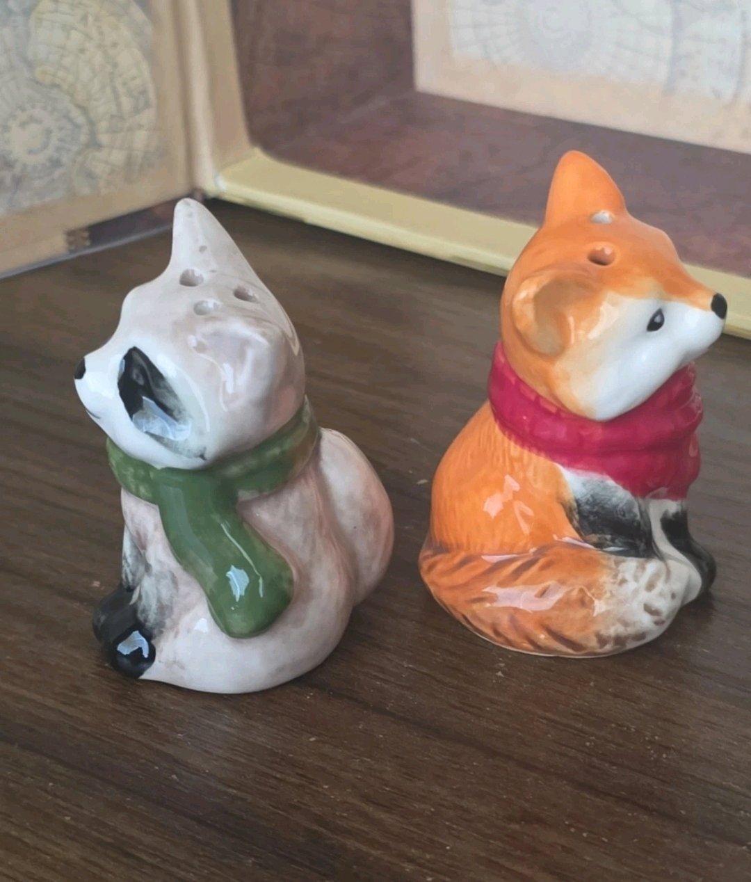 Cute salt  Pepper shakers - Orem, Utah - FleaMarketBay