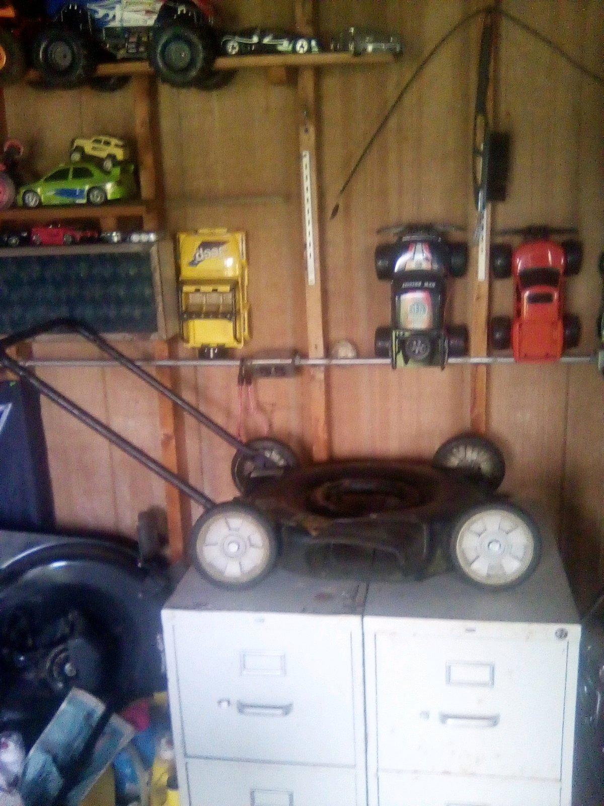 Huskee Kohler an bolens push mower - Cynthiana, Kentucky - FleaMarketBay