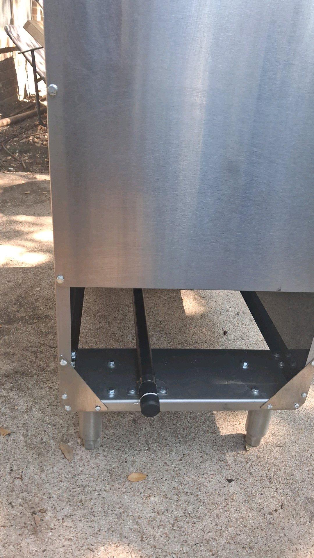 migali restaraunt  stainless deep fryer - Fort Worth, Texas - FleaMarketBay