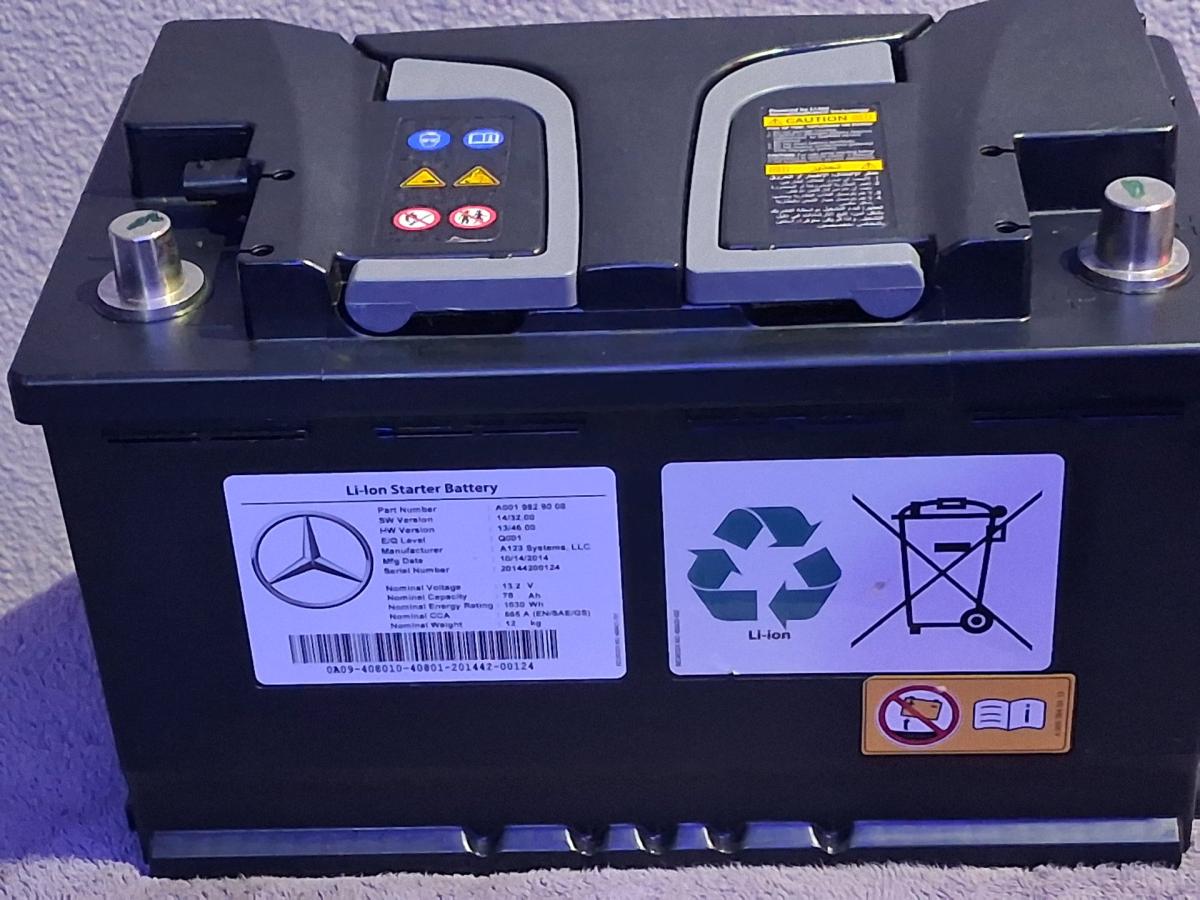 bateria de conputadora de  MerBenz Benz - Houston, Texas - FleaMarketBay