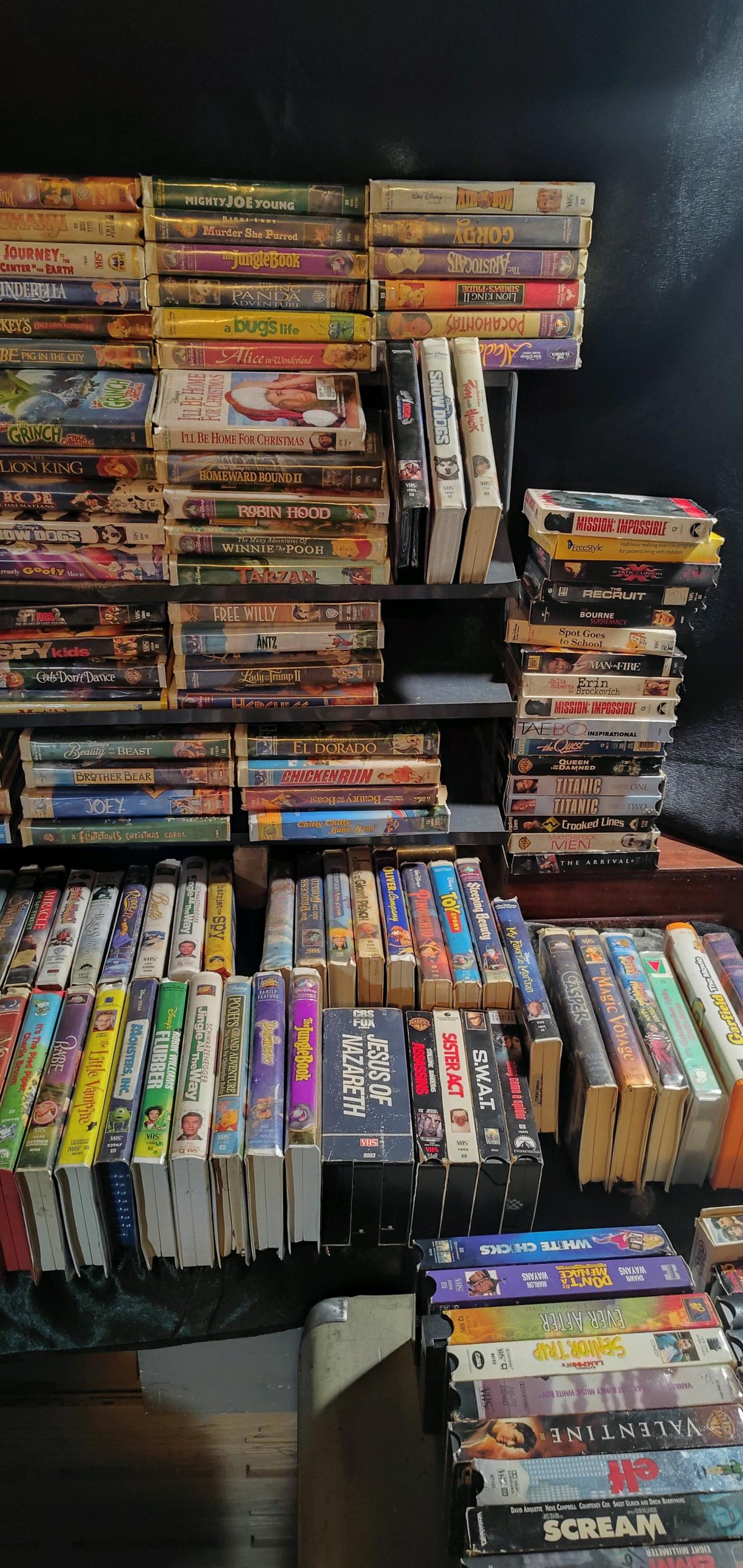 lot of DVDs and VHS types Android shape - Fountaintown, Indiana - FleaMarketBay