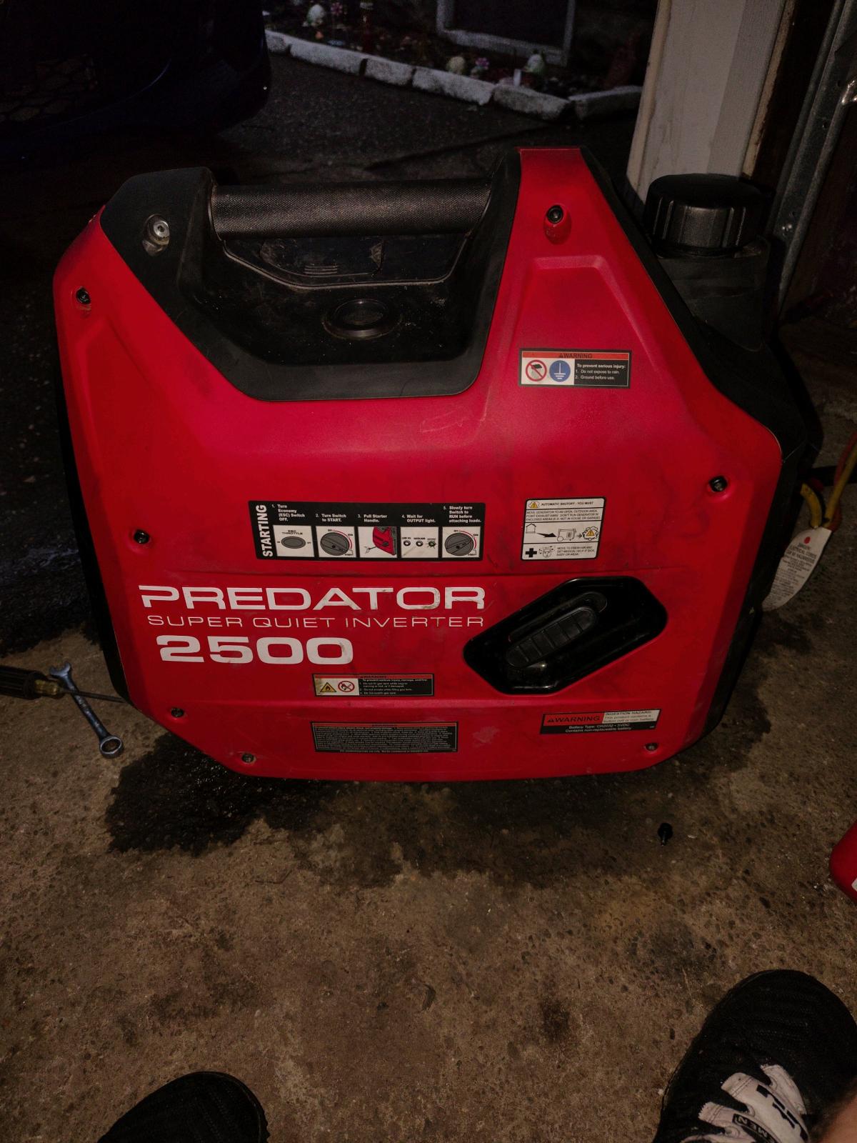 predator 2500 super quiet Power GeneratorInverter - Akron, Ohio - FleaMarketBay