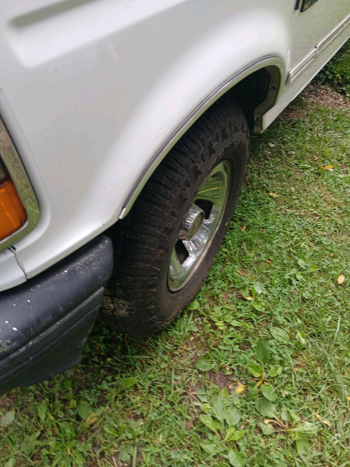 1996 ford f150 - Mc Dermott, Ohio - FleaMarketBay