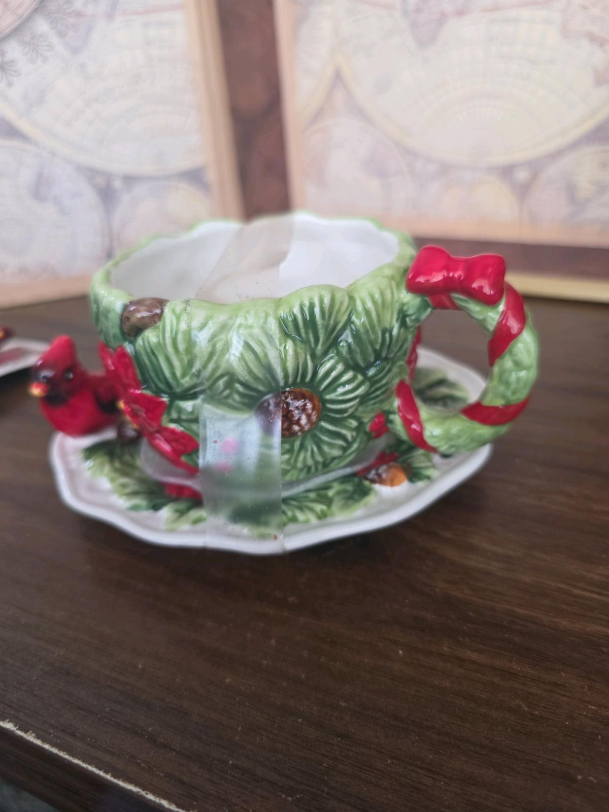 Corner Ruby cardinal teacup  saucer with a spoon new 3 x 45 - Orem, Utah - FleaMarketBay