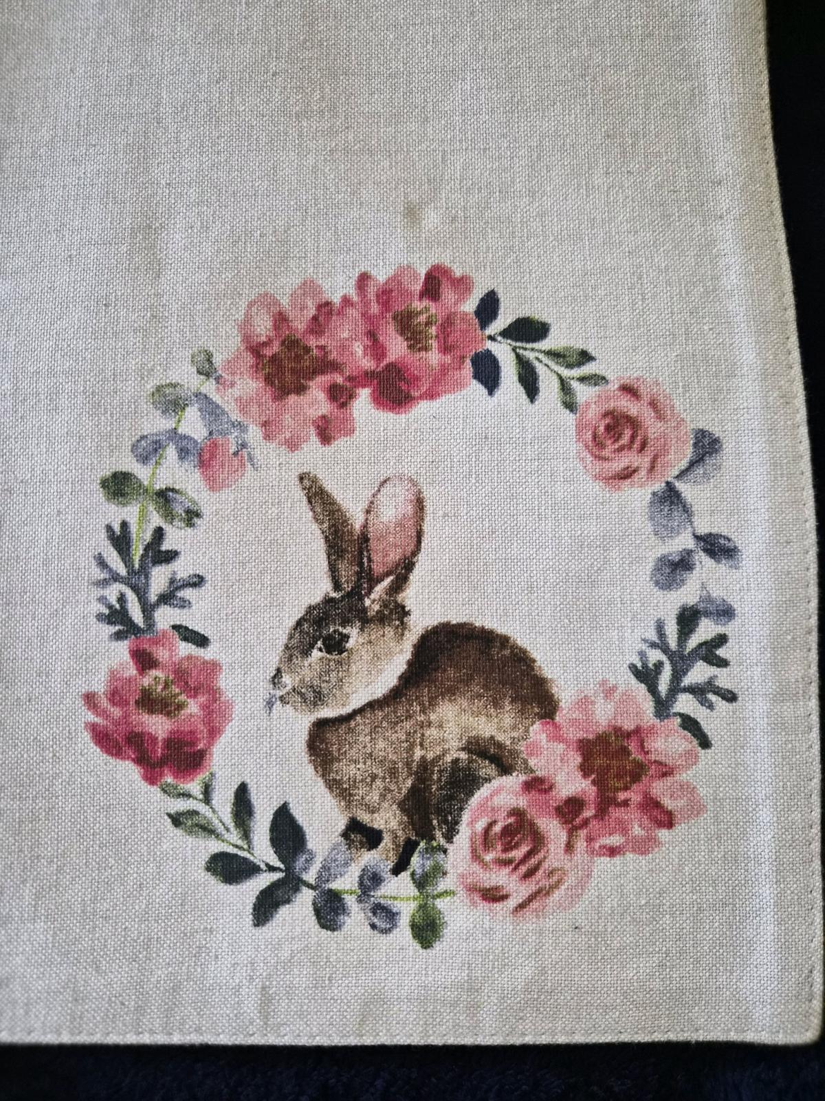 4 piece Rabbit table mats - Hawthorne, California - FleaMarketBay