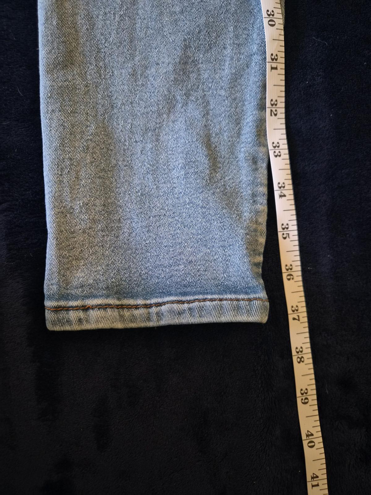 womens Light blue cargo skinny jeans - Hawthorne, California - FleaMarketBay