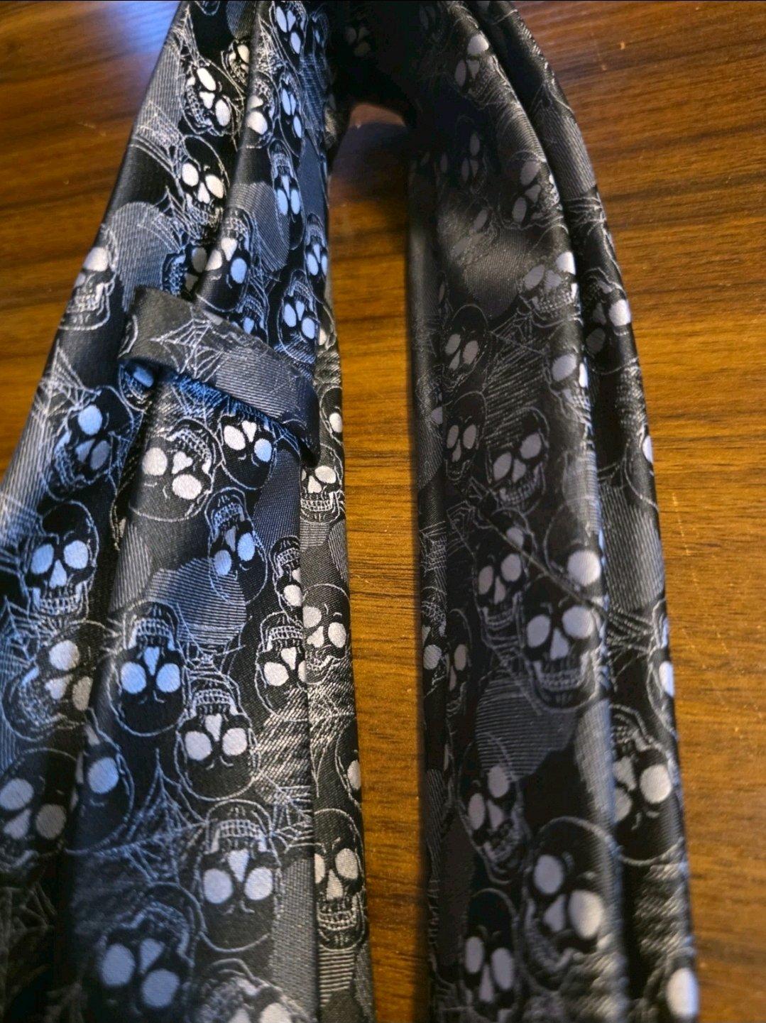 Fashion neck tie skull - Orem, Utah - FleaMarketBay