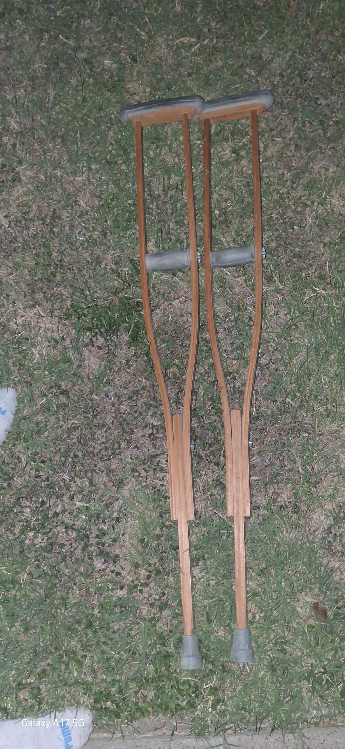Vintage Wooden Underarm Crutches  Adjustable Pair Antique - Fort Worth, Texas - FleaMarketBay