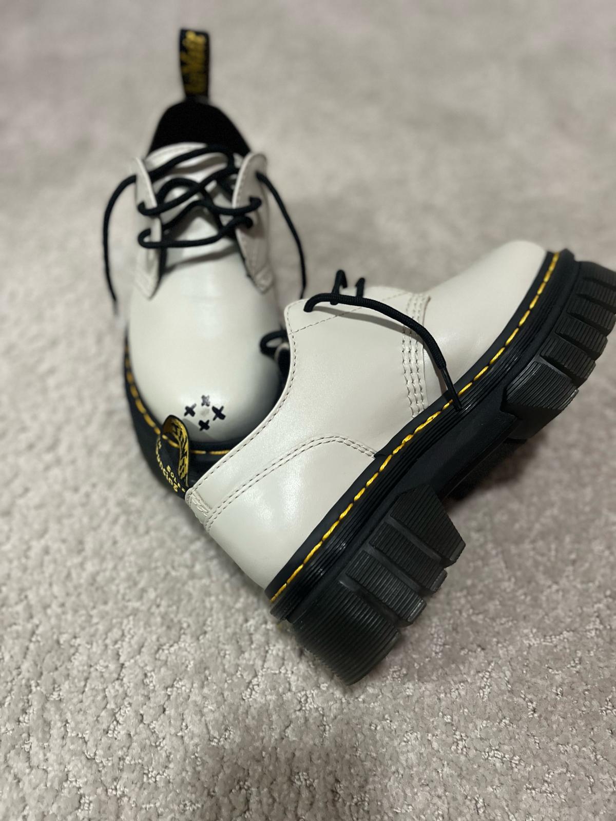 Kick rocks ft Dr Martens size 6 in women - Rochester, New York - FleaMarketBay
