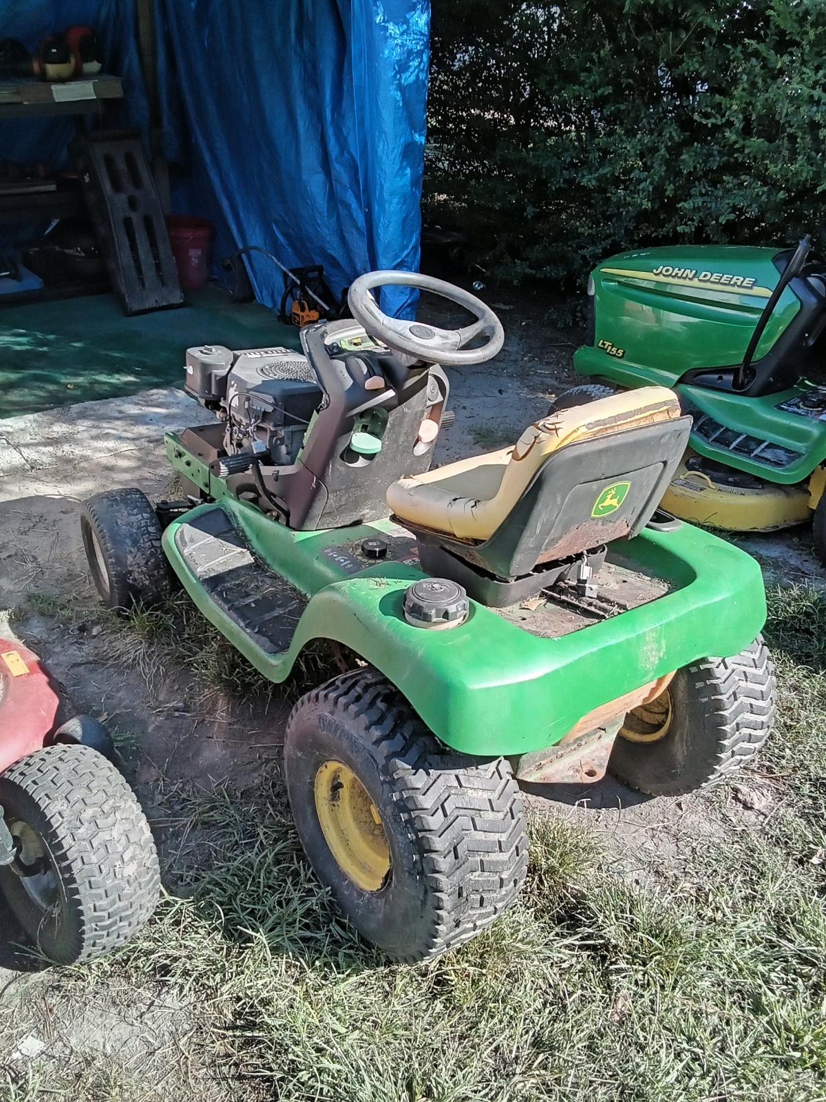 John Deere LT 150 riding mower engine hole mower comes with - Goldsboro, North Carolina - FleaMarketBay