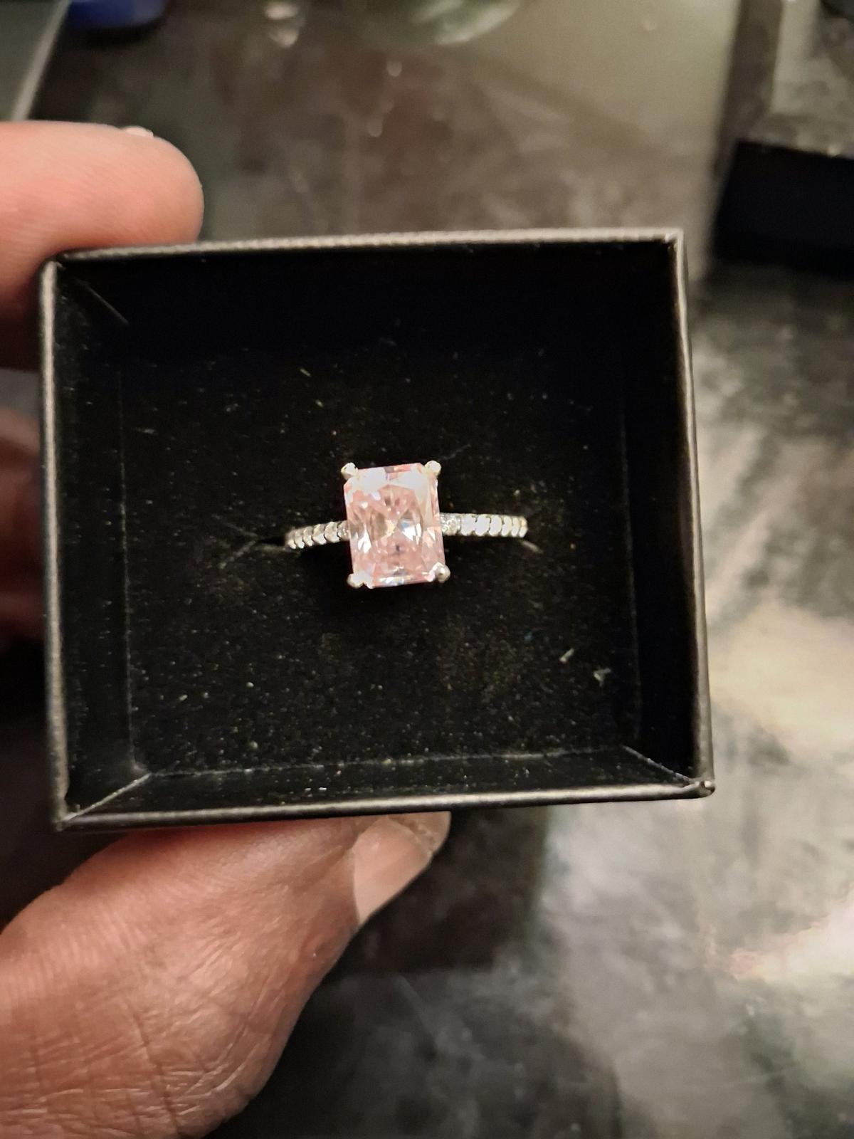 ladys pink radiant cut lab diamond engagement ring - Lawnside, New Jersey - FleaMarketBay