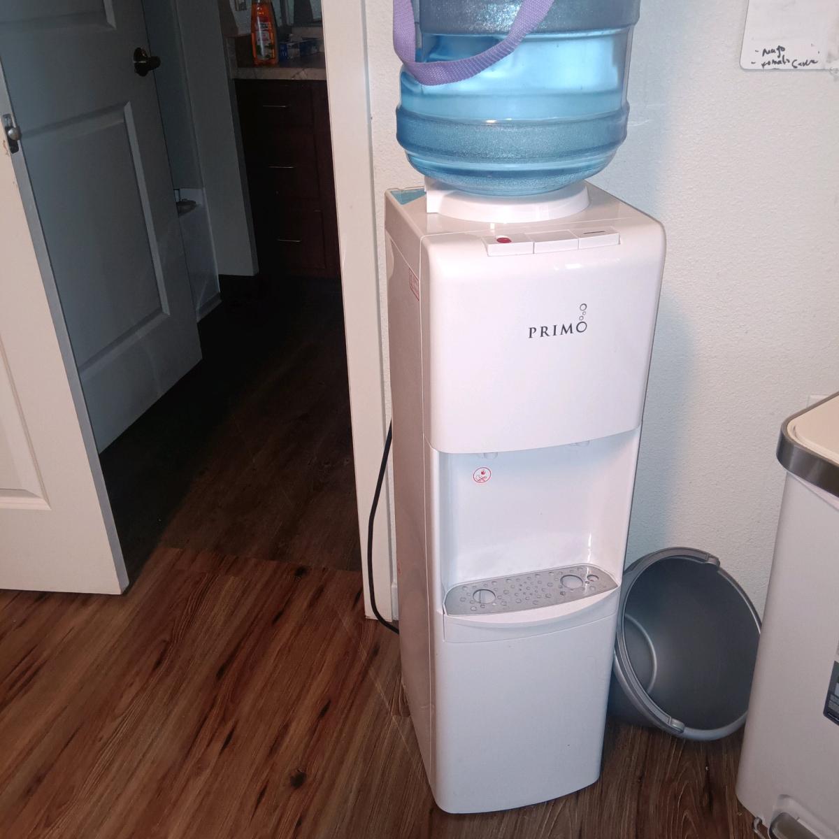 promo hot cold dispenser - San Joaquin, California - FleaMarketBay