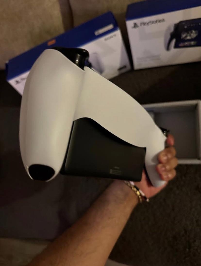 PlayStation portal - Abbeville, Alabama - FleaMarketBay