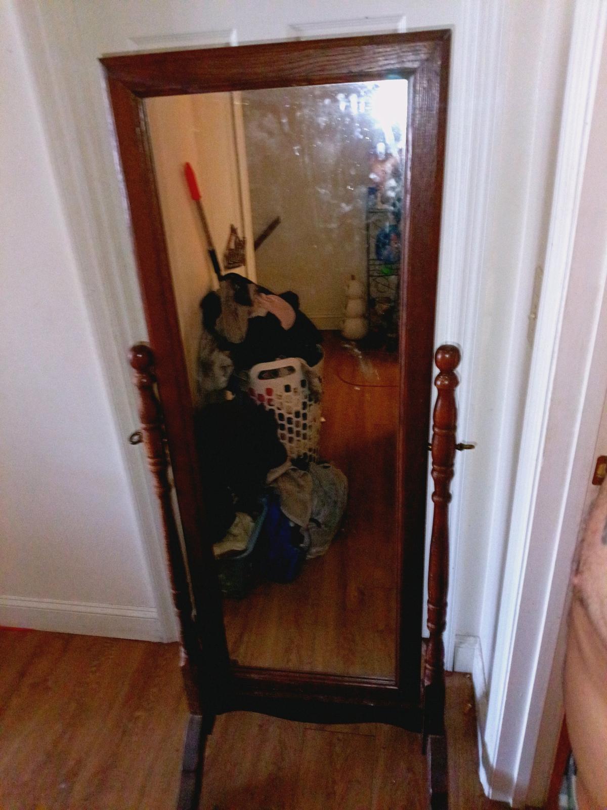18th century  swinging mirror  6ft tall 3ft wide - Cumberland, Kentucky - FleaMarketBay