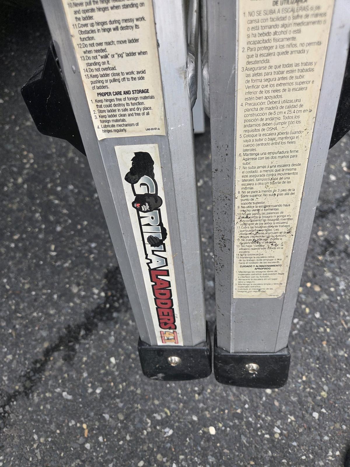 Gorilla Ladder 300lb - Lansdale, Pennsylvania - FleaMarketBay