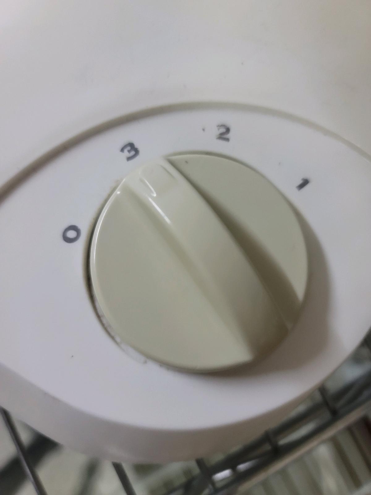 2 Lasko Fans Work Good 15 ea - Mercedes, Texas - FleaMarketBay
