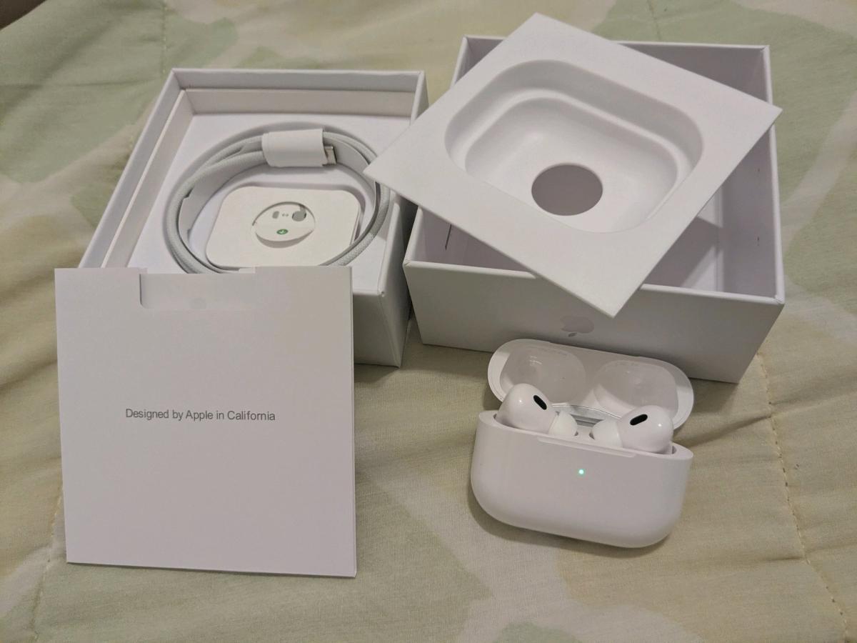 Airpod pro 2 sealed with magsafe - Austin, Texas - FleaMarketBay