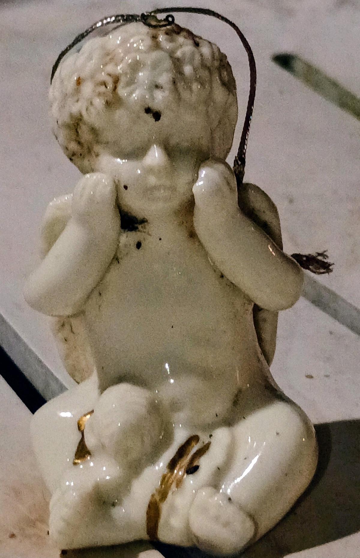 Little White Angel Tree Decoration - Alliance, Ohio - FleaMarketBay