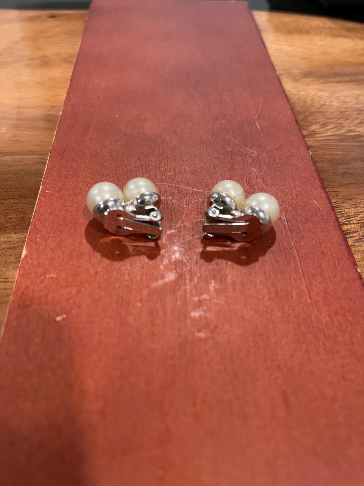 Vintage Double Pearl Earrings Silver - Brentwood, California - FleaMarketBay