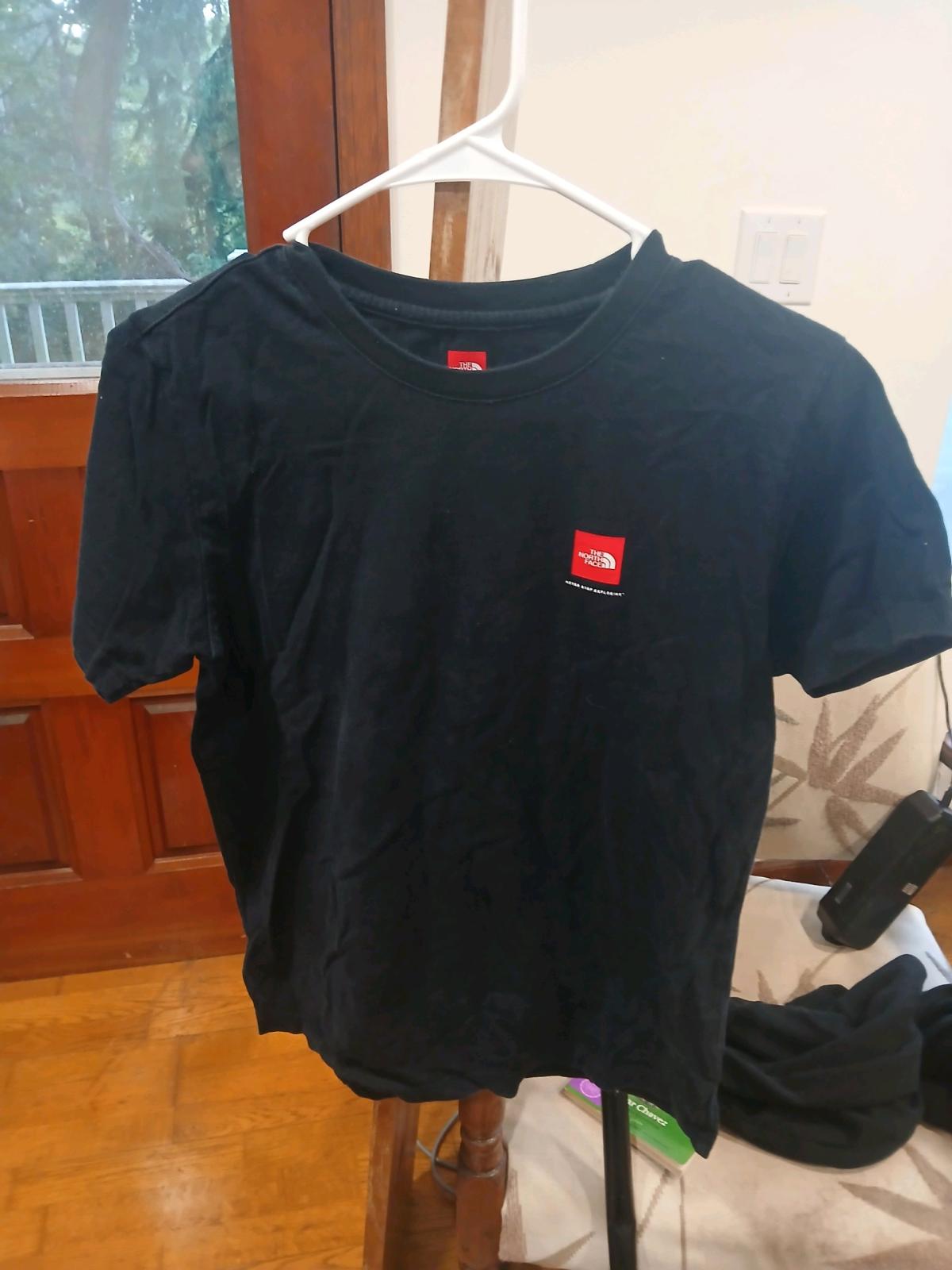 the north face brand Tshirt - Auburn, Washington - FleaMarketBay