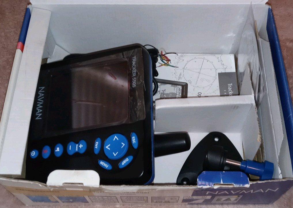NavMan Chartplotter - Melbourne, Florida - FleaMarketBay