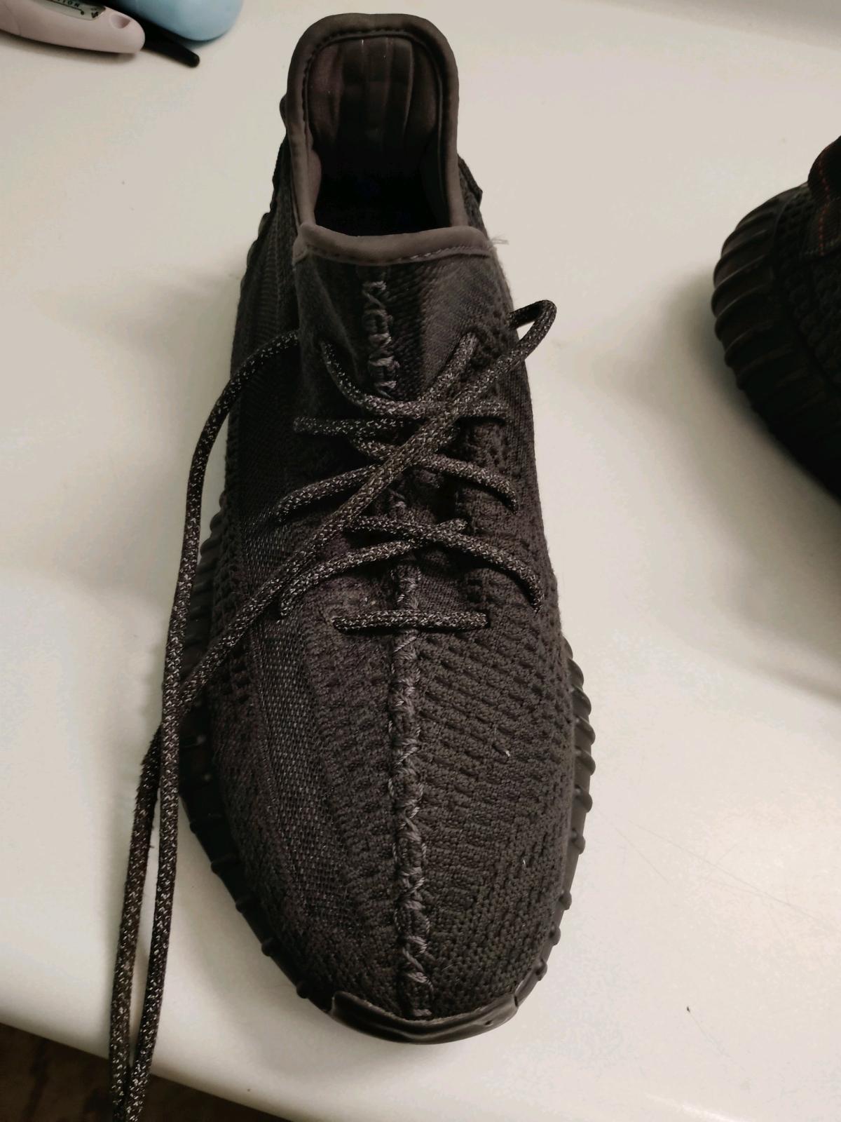 Mens Adidas Yeazy black shoes Size 11 - Phenix City, Alabama - FleaMarketBay