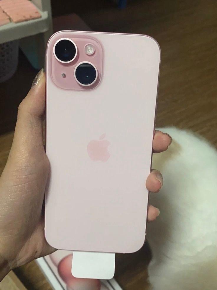 iPhone 15 Plus 128GB Pink  Excellent Condition - Alachua, Florida - FleaMarketBay