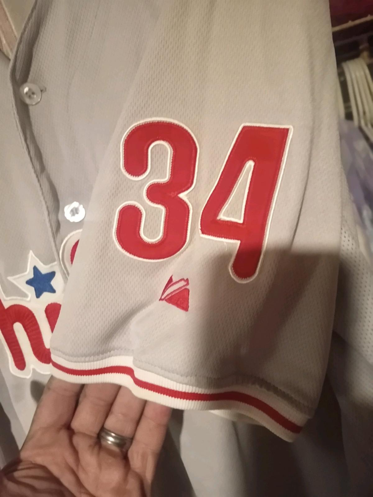 phillies jersey roy Halladay - Philadelphia, Pennsylvania - FleaMarketBay