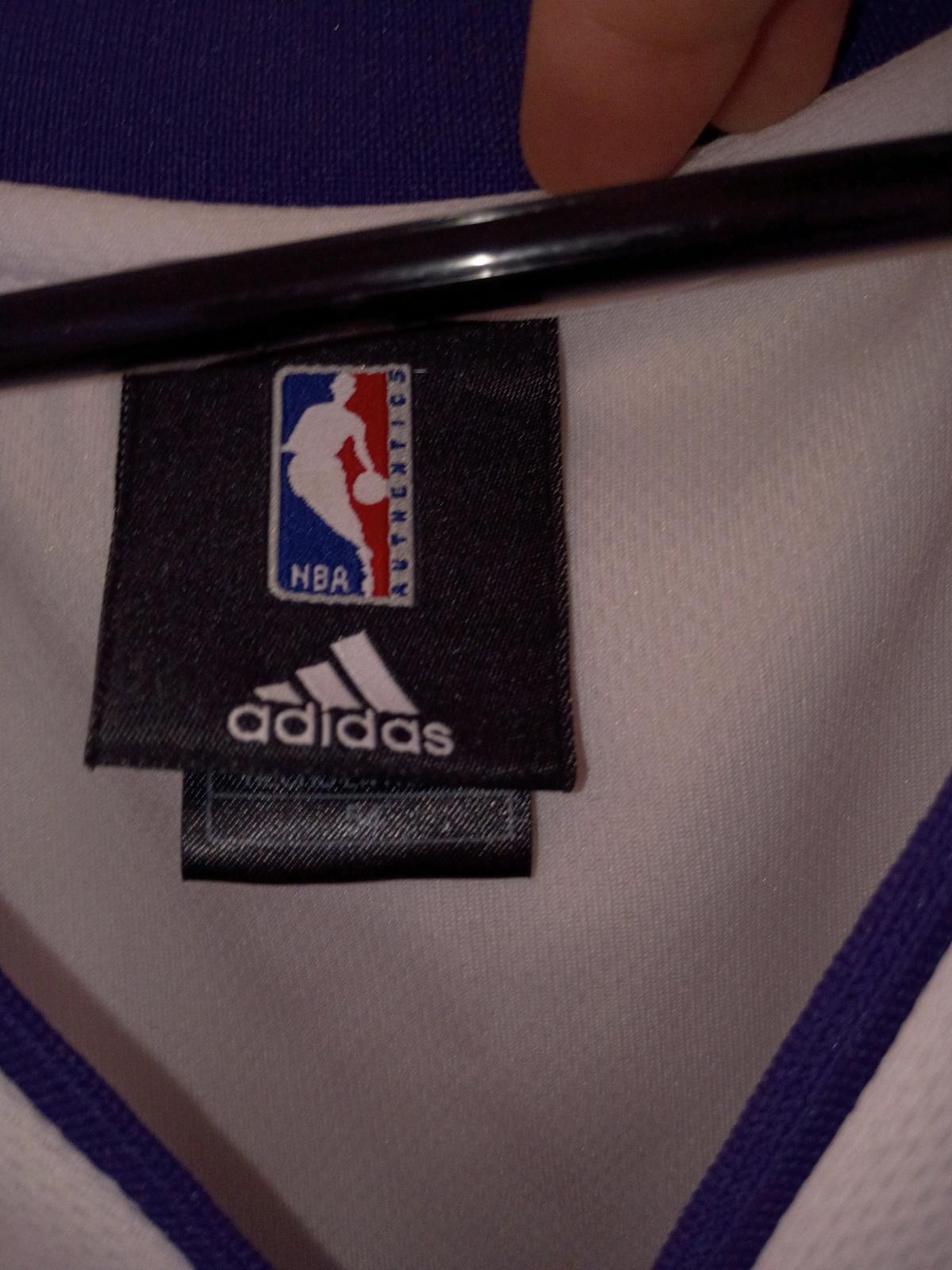 Lakers jersey 2 Fisher  size 2XL - Moreno Valley, California - FleaMarketBay