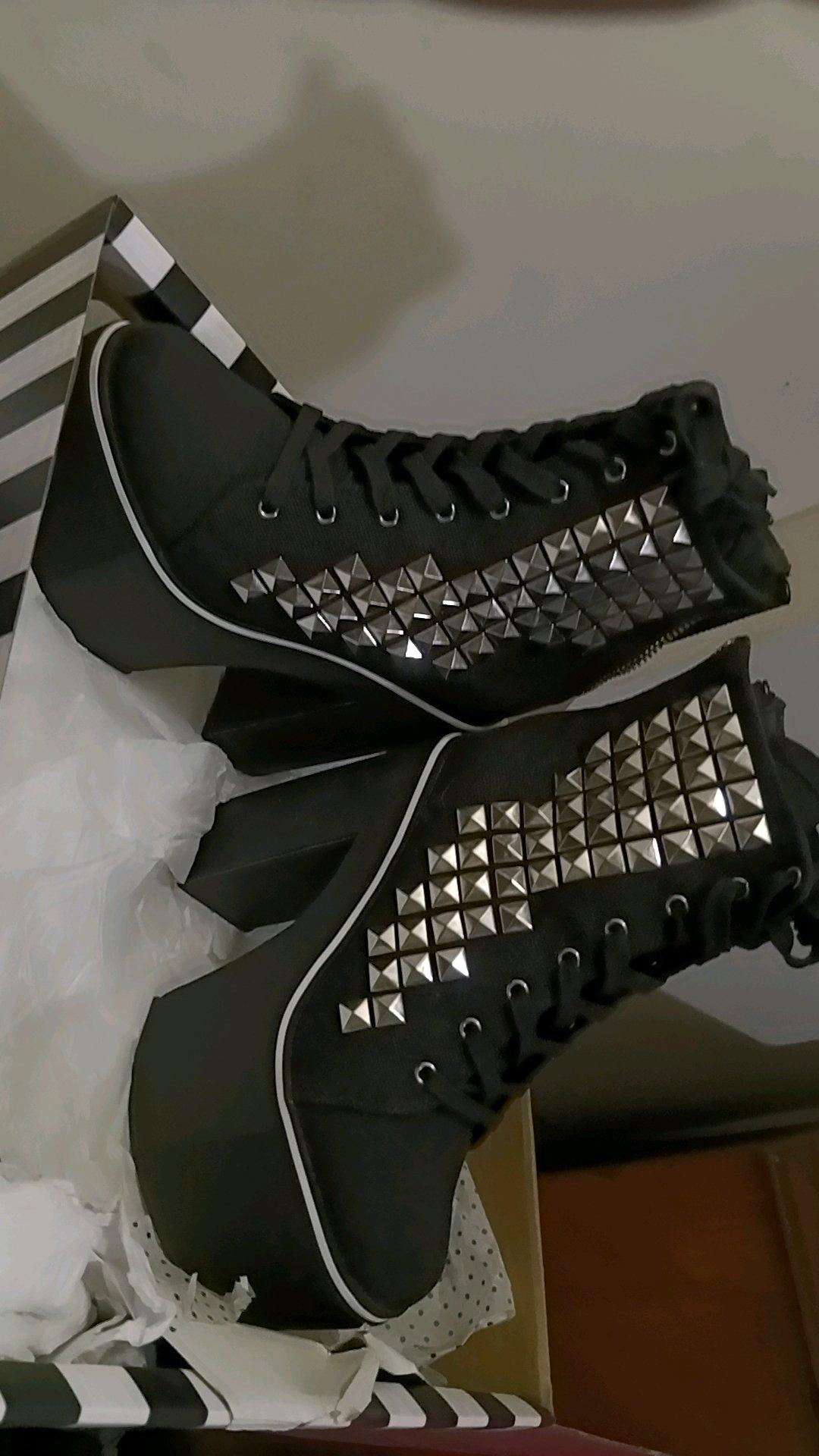 charla jenerick platform Boots - Baltimore, Maryland - FleaMarketBay