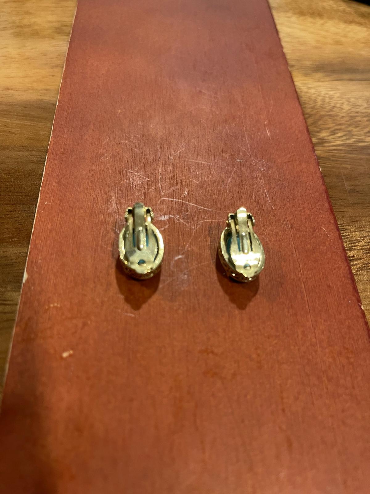 vintage Blue Earrings - Brentwood, California - FleaMarketBay