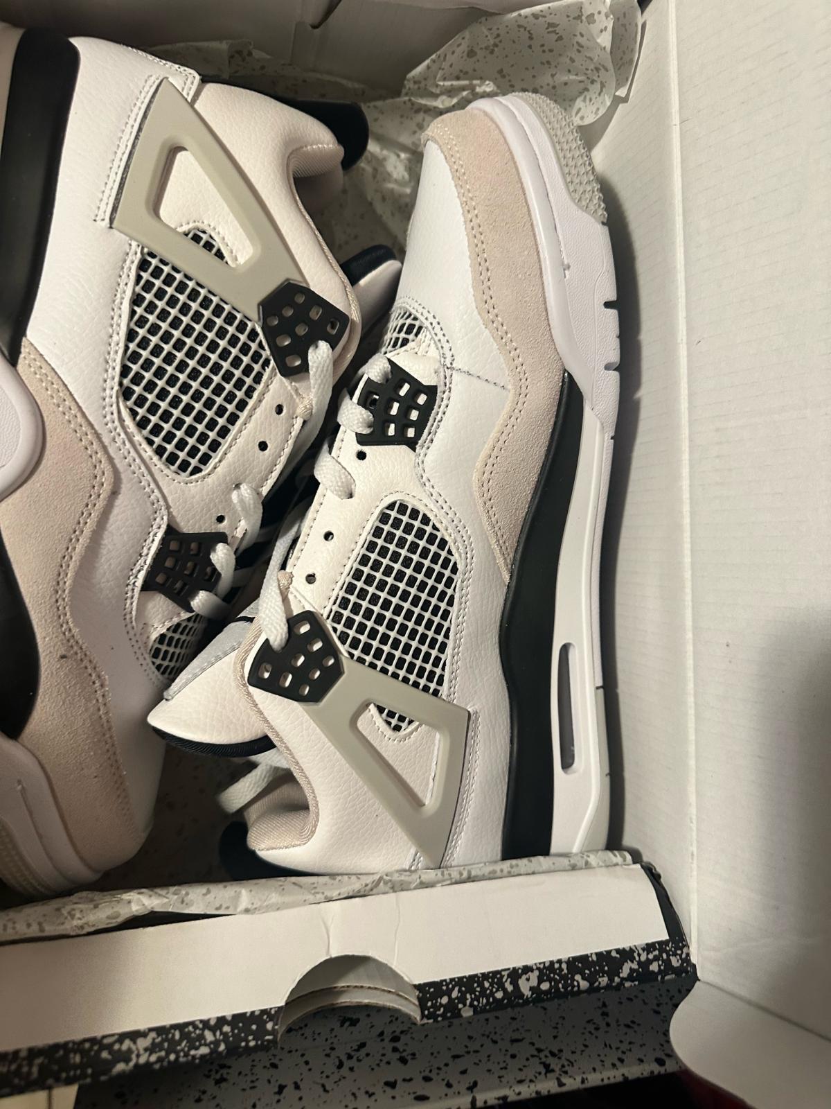 Jordan 4s size 65 - Beech Grove, Indiana - FleaMarketBay