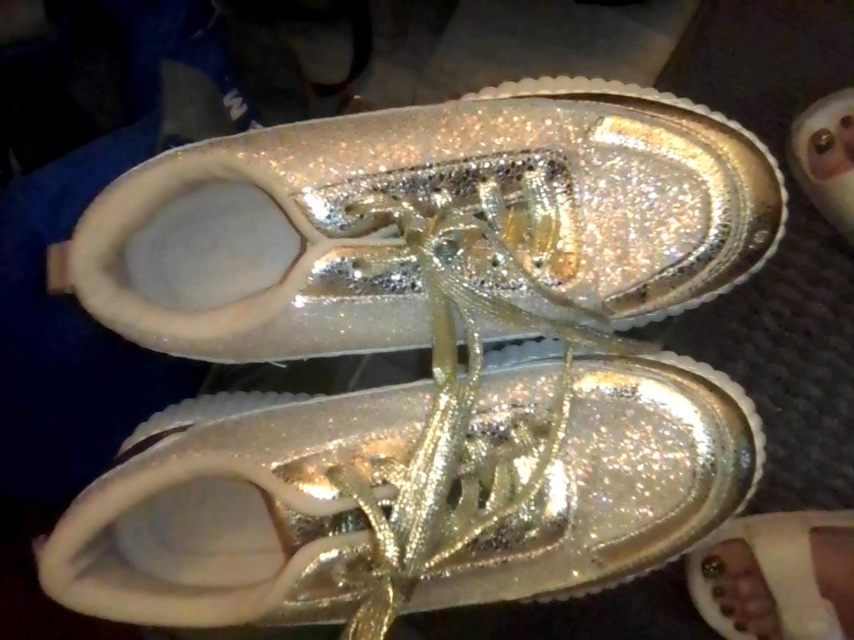 Yoki gold mesh teny - Tulsa, Oklahoma - FleaMarketBay