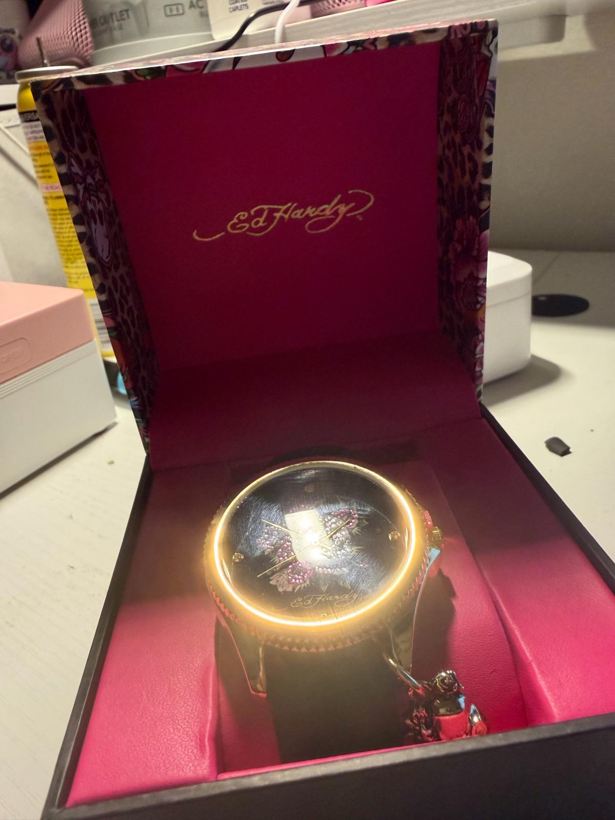 ed hardy watch for women - Irvine, California - FleaMarketBay