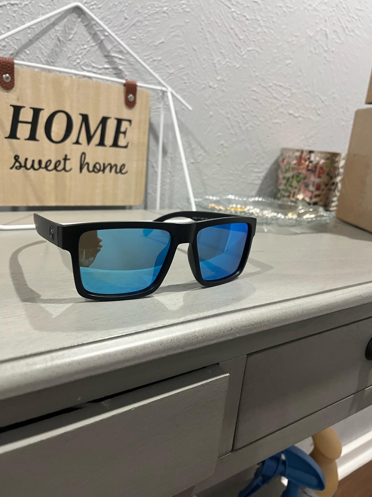 polarized sunglasses different colors available - Fort Worth, Texas - FleaMarketBay