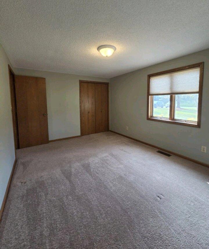 3 bedroom 2 bath house for rent - Cadillac, Michigan - FleaMarketBay