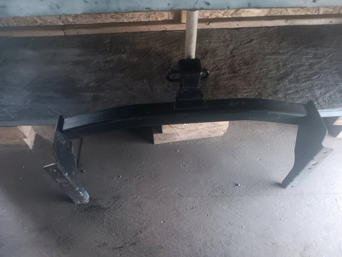 tow hitch receiver where hitch is connected - Fort Plain, New York - FleaMarketBay