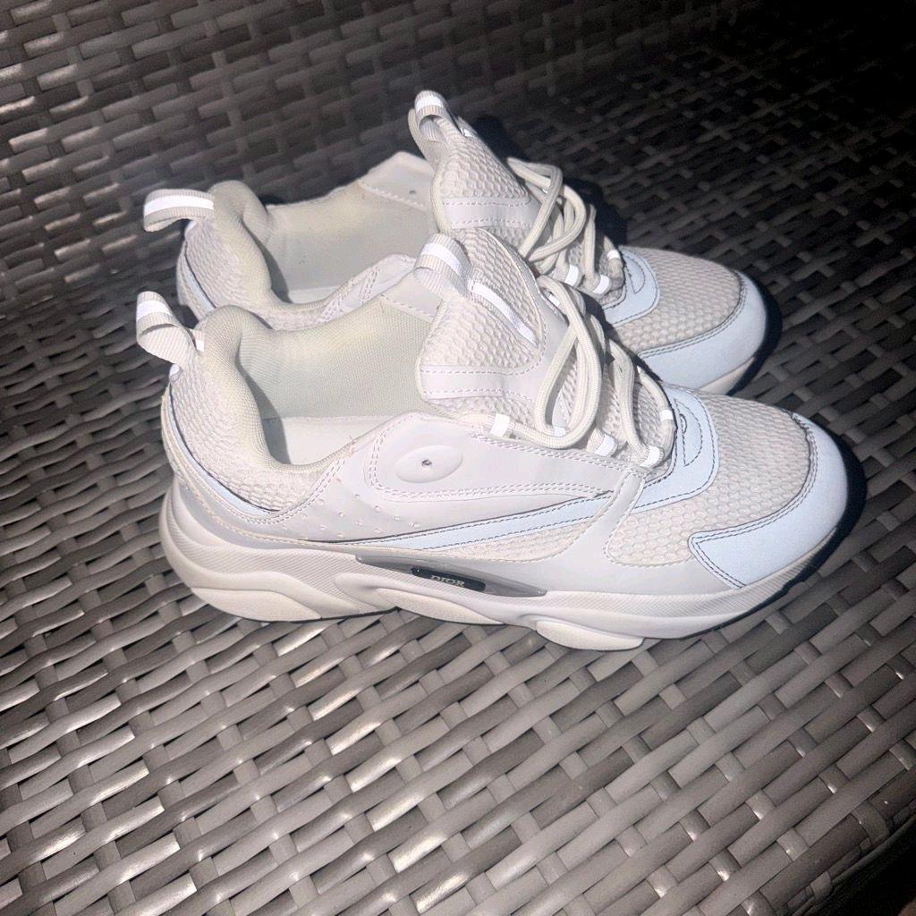 dior b22 white new b22 the best shoes - Hialeah, Florida - FleaMarketBay