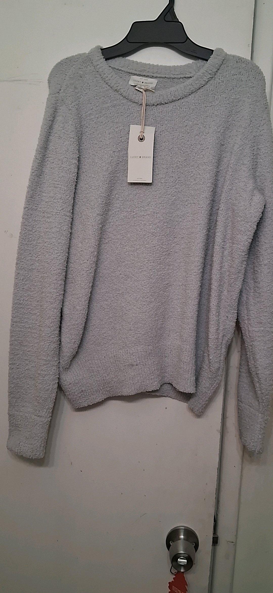 lucky brand cashmere sweater - Tucson, Arizona - FleaMarketBay