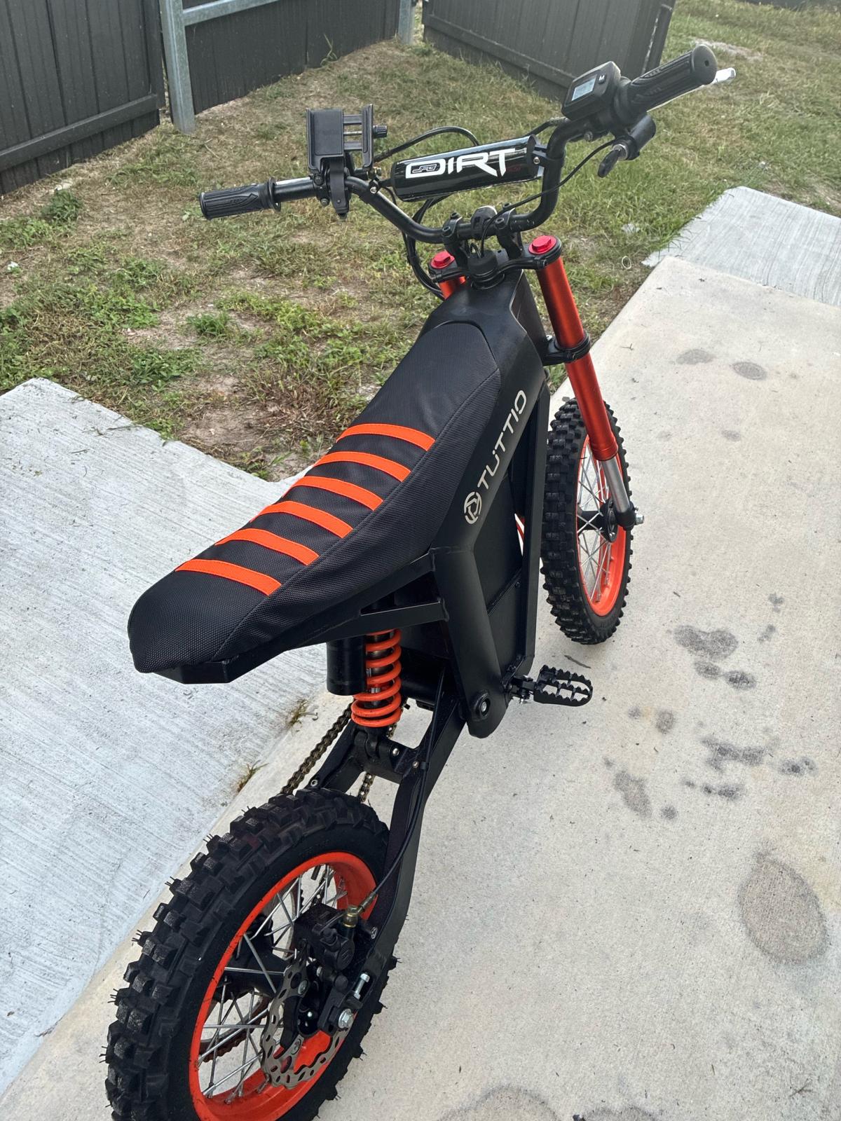 2026 Tottio Solliel 01 - Tampa, Florida - FleaMarketBay
