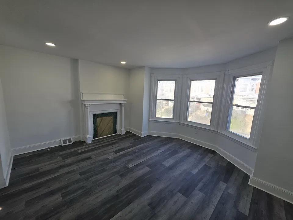 2beds 1bath - Philadelphia, Pennsylvania - FleaMarketBay